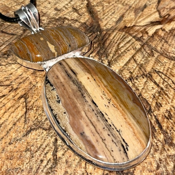 Large Dendritic Jasper Brown Patterned Pendant 3 1/4” - Picture 4 of 13